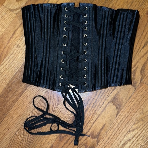 Camellias Pinup Waist Corset EMO/Goth Underbust Steel Boned Foral Corset - Picture 5 of 12